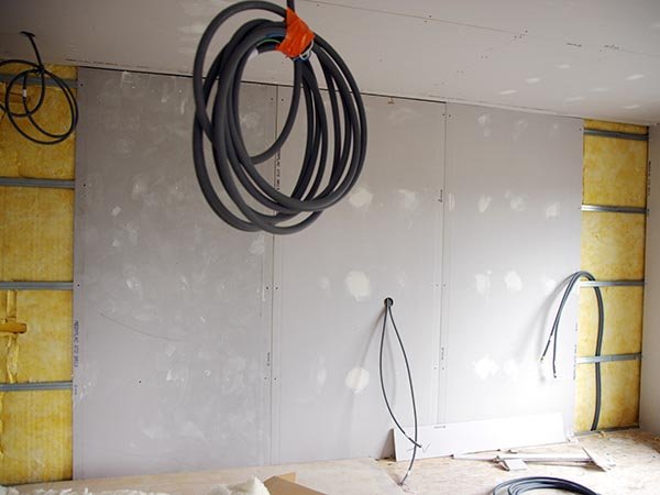 Travaux de cloisons